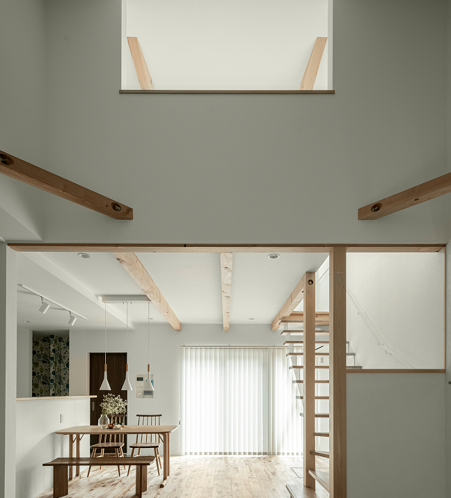 ｜あま市｜31坪・自然素材と吹き抜け大空間の半平屋